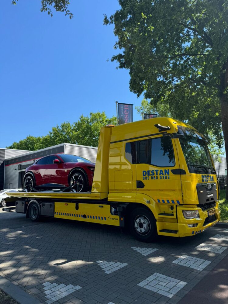 Een sleepdienst voor luxe sportauto's